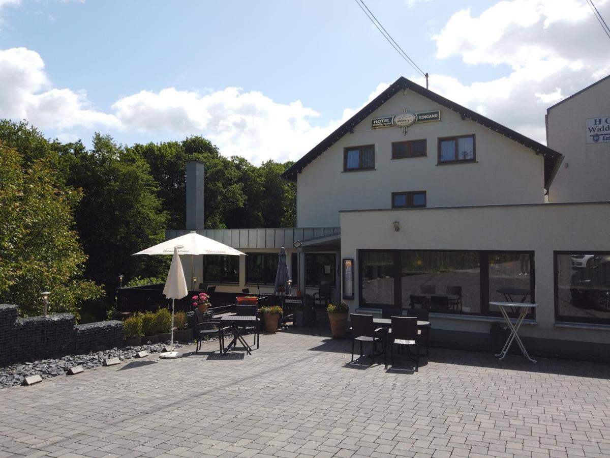 Nahe Hüllenberg übernachten: 4 Budget-Hotels verglichen